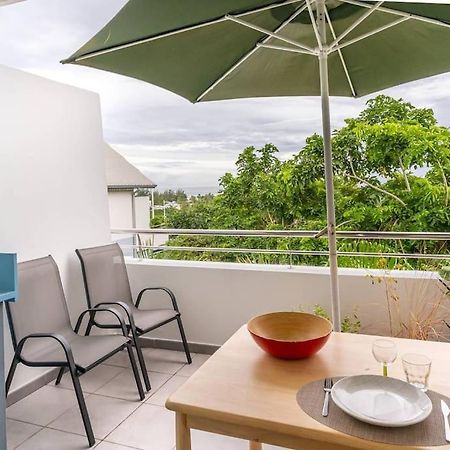 Flamboyant - Studio 2 Personnes Avec Lit De Qualite Hoteliere Separable Pour Couple Ou Amis Avec Tres Belle Terrasse A 12 Min A Pied Ou 4 Min En Voiture Du Lagon De L'Ermitage - St Gilles Les Bains La Saline Les Bains Exterior foto